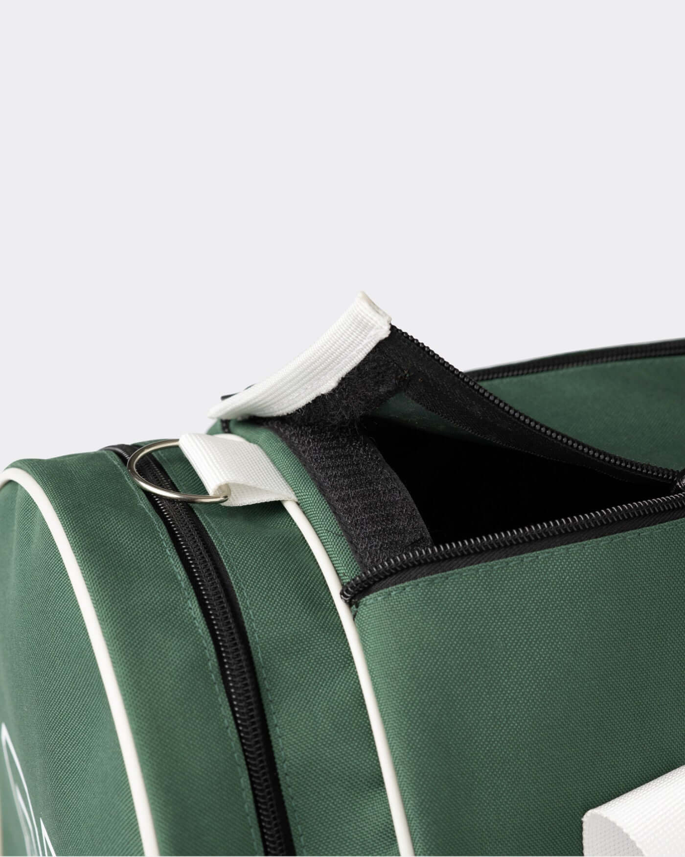 Home Race Barrel Bag - Image 4